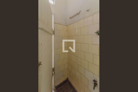 Casa à venda com 409m², 3 quartos e 1 vaga Casa à venda com 409m², 3 quartos e 1 vagaBanheiro de serviço