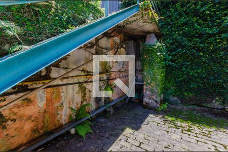 Casa à venda com 409m², 3 quartos e 1 vaga Casa à venda com 409m², 3 quartos e 1 vagaQuintal