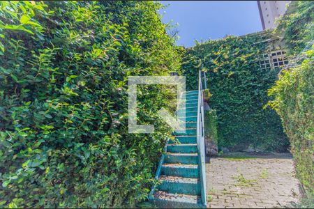 Casa à venda com 409m², 3 quartos e 1 vaga Casa à venda com 409m², 3 quartos e 1 vagaQuintal