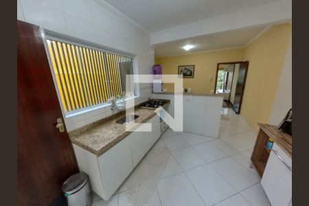 Casa à venda com 157m², 3 quartos e 3 vagasCozinha