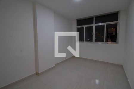 Quarto 1 de apartamento à venda com 2 quartos, 55m² em Tanque, Rio de Janeiro