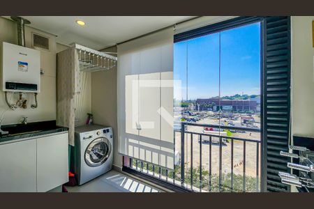 Apartamento à venda com 57m², 2 quartos e 1 vaga Apartamento à venda com 57m², 2 quartos e 1 vagaVaranda-Área de Serviço