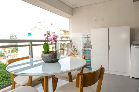 Apartamento para alugar com 50m², 1 quarto e 1 vagaVaranda