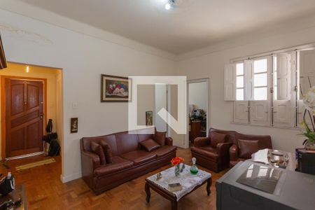 Sala de casa à venda com 8 quartos, 440m² em Santa Efigênia, Belo Horizonte