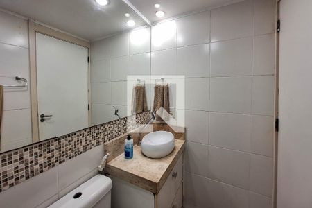 Apartamento à venda com 80m², 3 quartos e 1 vagaBanheiro Social