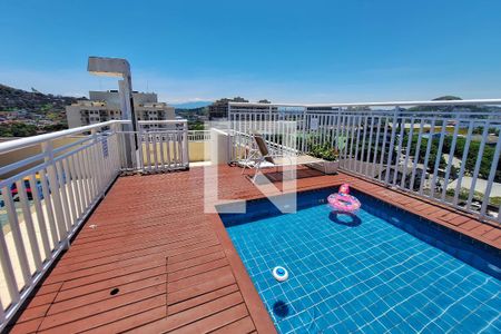 Apartamento à venda com 80m², 3 quartos e 1 vagaÁrea comum - Piscina
