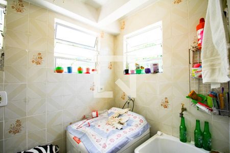 Casa à venda com 300m², 2 quartos e 2 vagasLavanderia