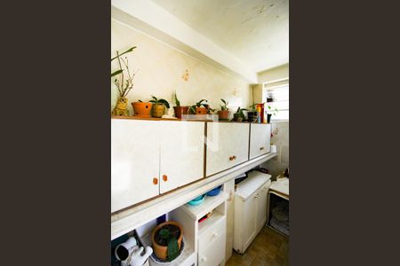 Casa à venda com 300m², 2 quartos e 2 vagasLavanderia