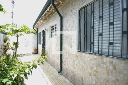 Casa à venda com 300m², 2 quartos e 2 vagasCorredor