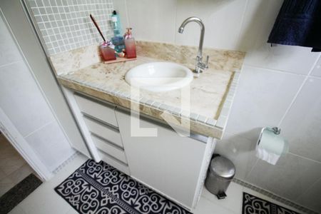 Casa à venda com 300m², 2 quartos e 2 vagasBanheiro