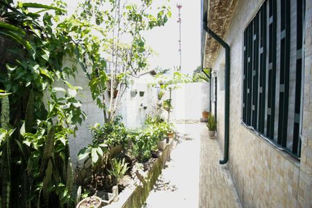 Casa à venda com 300m², 2 quartos e 2 vagasCorredor