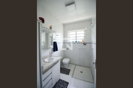 Banheiro de casa à venda com 2 quartos, 300m² em Vila Nova Caledônia, São Paulo