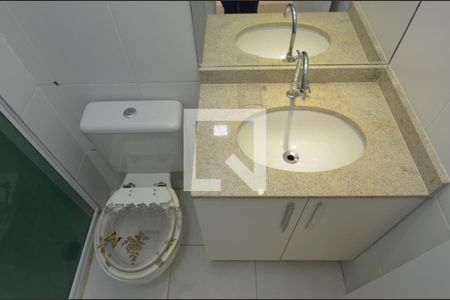 Apartamento à venda com 80m², 3 quartos e 1 vaga Apartamento à venda com 80m², 3 quartos e 1 vagaBanheiro Social