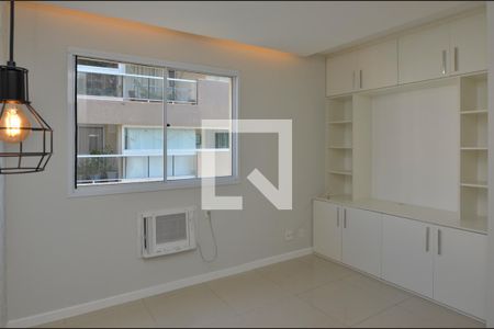 Apartamento à venda com 80m², 3 quartos e 1 vaga Apartamento à venda com 80m², 3 quartos e 1 vagaSuite