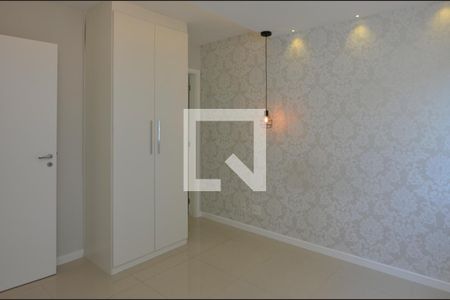 Apartamento à venda com 80m², 3 quartos e 1 vaga Apartamento à venda com 80m², 3 quartos e 1 vagaSuite