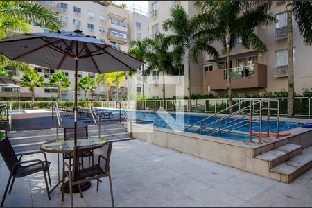 Apartamento à venda com 80m², 3 quartos e 1 vaga Apartamento à venda com 80m², 3 quartos e 1 vagaÁrea comum - Piscina