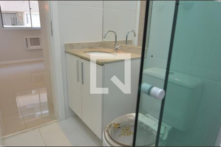 Apartamento à venda com 80m², 3 quartos e 1 vaga Apartamento à venda com 80m², 3 quartos e 1 vagaBanheiro da Suíte