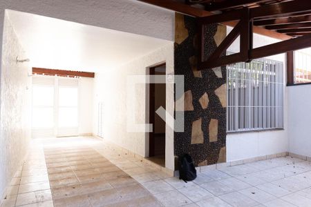 Garagem de casa à venda com 4 quartos, 176m² em Vila Alpina, Santo André