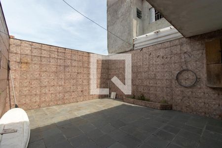 Casa para alugar com 125m², 3 quartos e 2 vagasQuintal