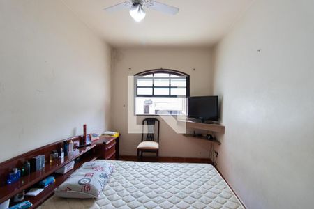 Quarto 1 de casa para alugar com 3 quartos, 125m² em Conjunto Habitacional Jova Rural, São Paulo