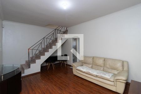 Sala de casa para alugar com 3 quartos, 125m² em Conjunto Habitacional Jova Rural, São Paulo