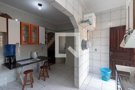 Casa para alugar com 125m², 3 quartos e 2 vagasCozinha