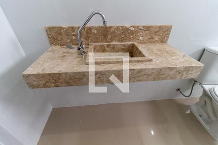 Casa de condomínio para alugar com 170m², 3 quartos e 1 vaga Casa de condomínio para alugar com 170m², 3 quartos e 1 vagaBanheiro Social