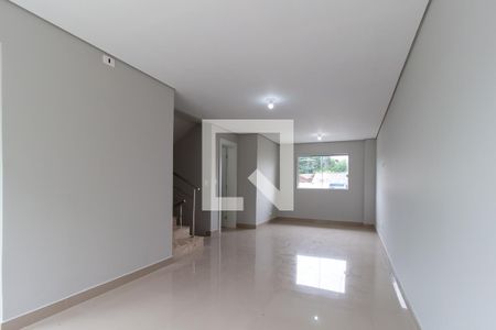 Casa de condomínio para alugar com 170m², 3 quartos e 1 vaga Casa de condomínio para alugar com 170m², 3 quartos e 1 vagaSala