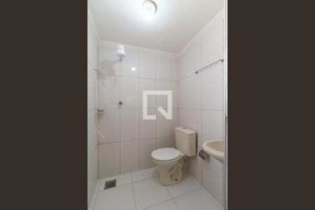 Banheiro de kitnet/studio para alugar com 1 quarto, 35m² em Chácara Santa Margarida, Campinas