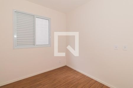 Quarto 2 de apartamento para alugar com 2 quartos, 47m² em Vila Maria, São Paulo