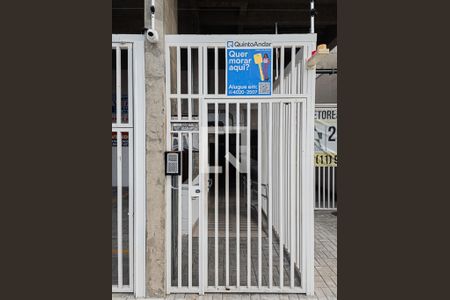 Apartamento para alugar com 47m², 2 quartos e sem vagaFachada com Plaquinha