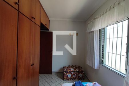 Casa à venda com 350m², 3 quartos e 3 vagasQuarto 3