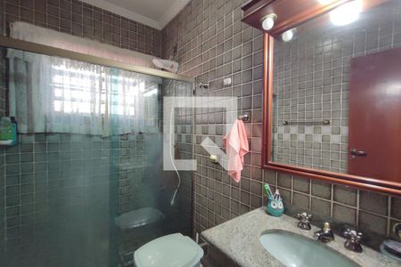 Casa à venda com 350m², 3 quartos e 3 vagasBanheiro Social