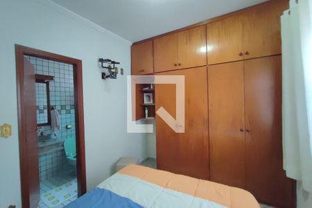 Quarto Suíte de casa à venda com 3 quartos, 350m² em Jardim Campos Elíseos, Campinas