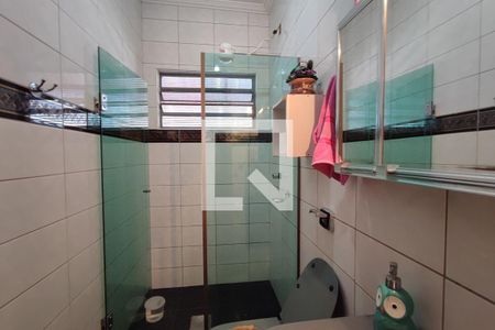Casa à venda com 350m², 3 quartos e 3 vagasEdícula - Banheiro