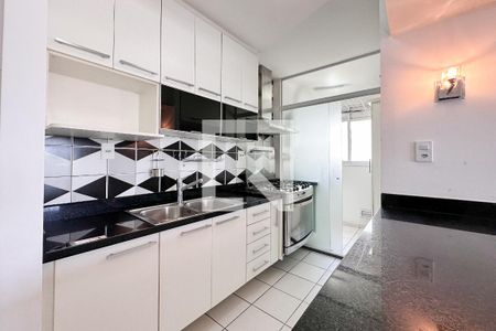 Apartamento à venda com 70m², 3 quartos e 2 vagasCozinha