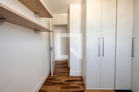 Apartamento à venda com 70m², 3 quartos e 2 vagasQuarto 2