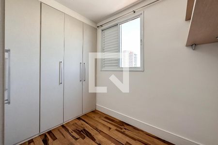 Apartamento à venda com 70m², 3 quartos e 2 vagasQuarto 2