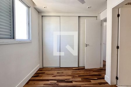 Apartamento à venda com 70m², 3 quartos e 2 vagasQuarto 3 - Suíte