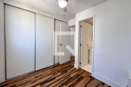 Apartamento à venda com 70m², 3 quartos e 2 vagasQuarto 3 - Suíte