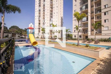Apartamento à venda com 70m², 3 quartos e 2 vagasPiscina
