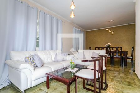 Sala de Estar de casa para alugar com 3 quartos, 150m² em Vila Progresso, Mogi das Cruzes