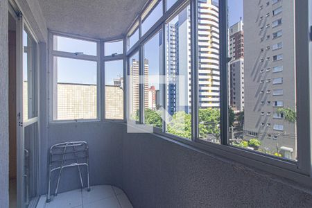 Apartamento para alugar com 80m², 3 quartos e 1 vagaSacada do Quarto 2 e 3