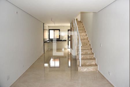 Sala de casa à venda com 3 quartos, 100m² em Jardim Sabara, São Paulo