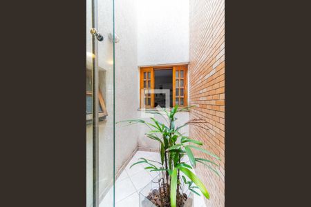 Sala - Jardim de Inverno de casa à venda com 4 quartos, 240m² em Jardim Cidalia, São Paulo
