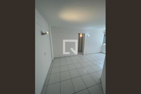 Sala de apartamento para alugar com 2 quartos, 52m² em Jardim Olympia, São Paulo