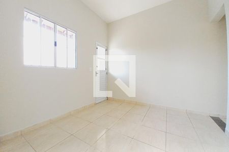 Sala de casa para alugar com 2 quartos, 70m² em Jardim Novo Campos Eliseos, Campinas