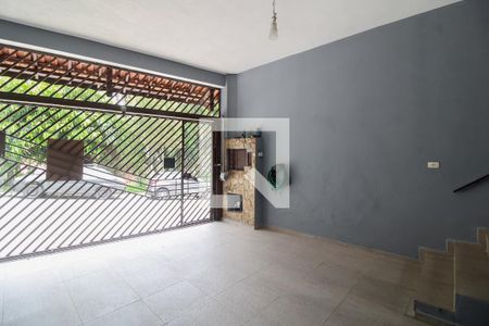 Casa à venda com 173m², 4 quartos e 2 vagasGaragem