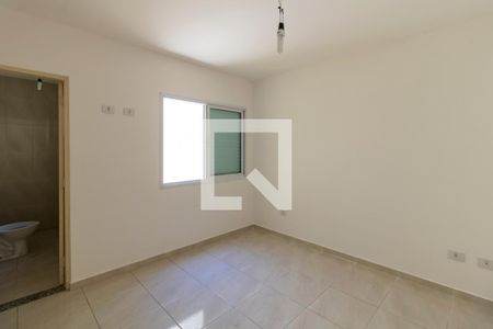 Suíte 1 de casa de condomínio para alugar com 2 quartos, 45m² em Vila Invernada, São Paulo