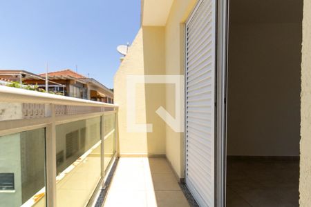 Casa de condomínio para alugar com 45m², 2 quartos e 2 vagas Casa de condomínio para alugar com 45m², 2 quartos e 2 vagasSacada da Suíte